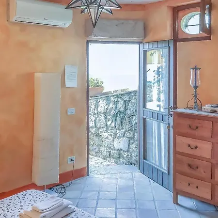 Casa vacanze 24 Colle *